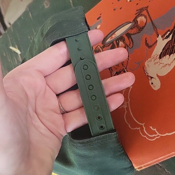 Embroidered Tiger Trucker Hat NWOT - Picture 2 of 3